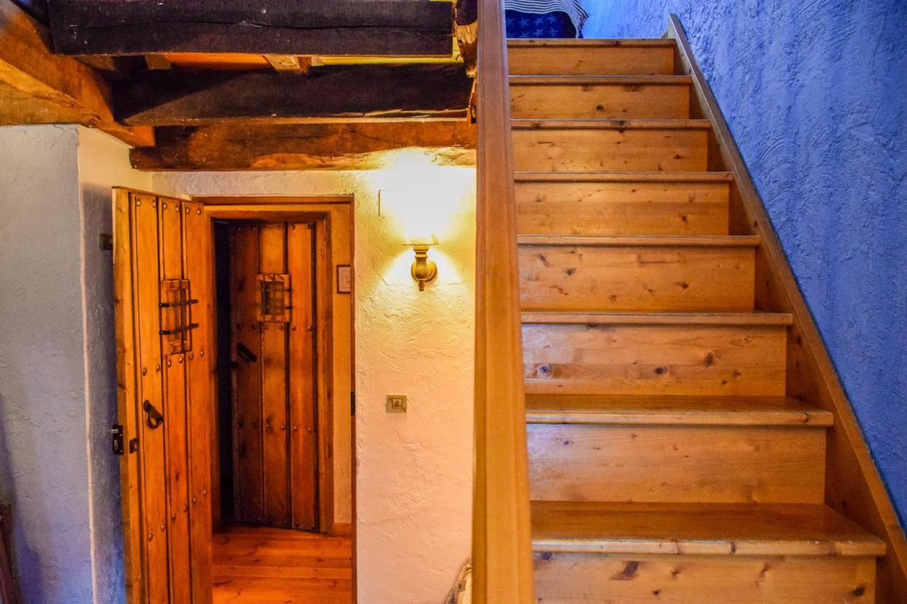 Posada El Rincon De Babia La Cueta Exterior foto