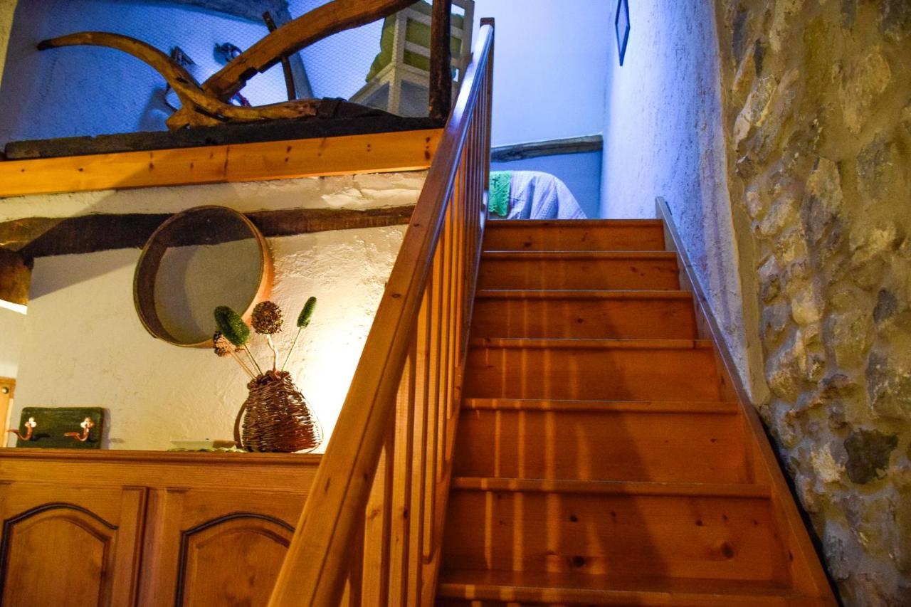 Posada El Rincon De Babia La Cueta Exterior foto